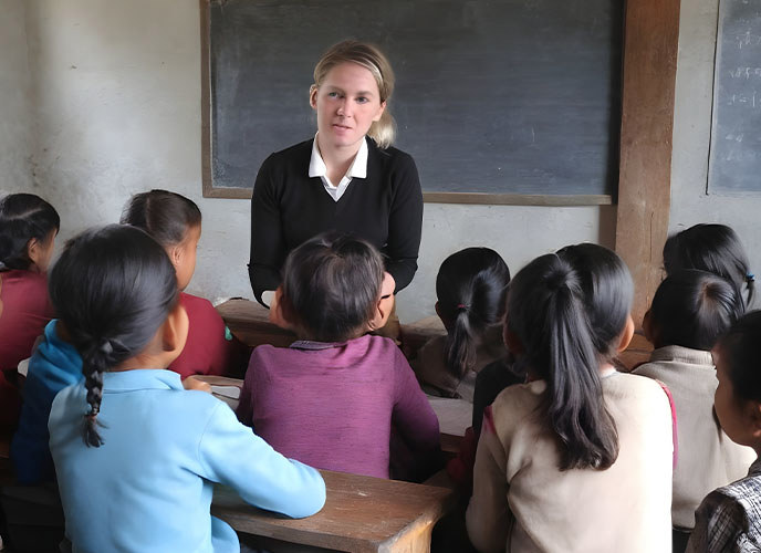 Volunteer for Teaching and Teacher Training